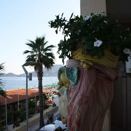 Lejlighed Patrancarro - Taormina Letojanni
